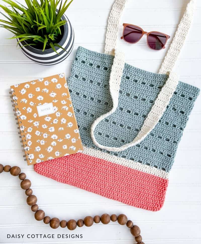 Easy Crochet Tote Bag Pattern For Any Skill Level