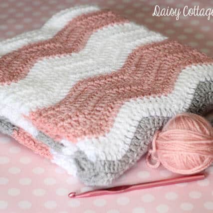 Free Crochet Pattern – Ripple Baby Blanket