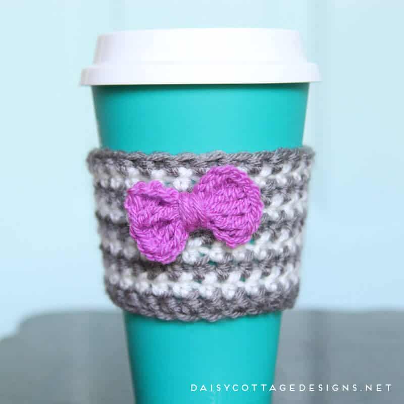This crochet coffee cozy is simple and easy to make. Use this coffee cozy crochet pattern to make gifts for friends, family, and neighbors.