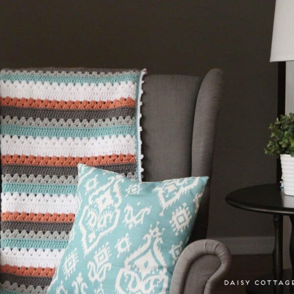 Crochet Blanket Pattern: A Quick & Simple Pattern