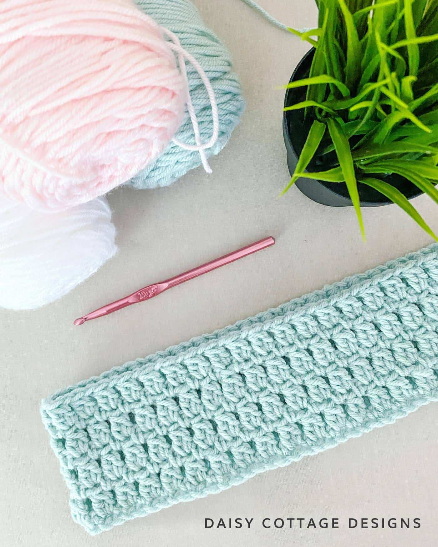 Double Crochet Cluster Stitch Tutorial - Daisy Cottage Designs