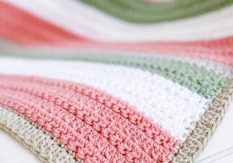 Easy Lap Blanket Crochet Pattern - Great for Beginners