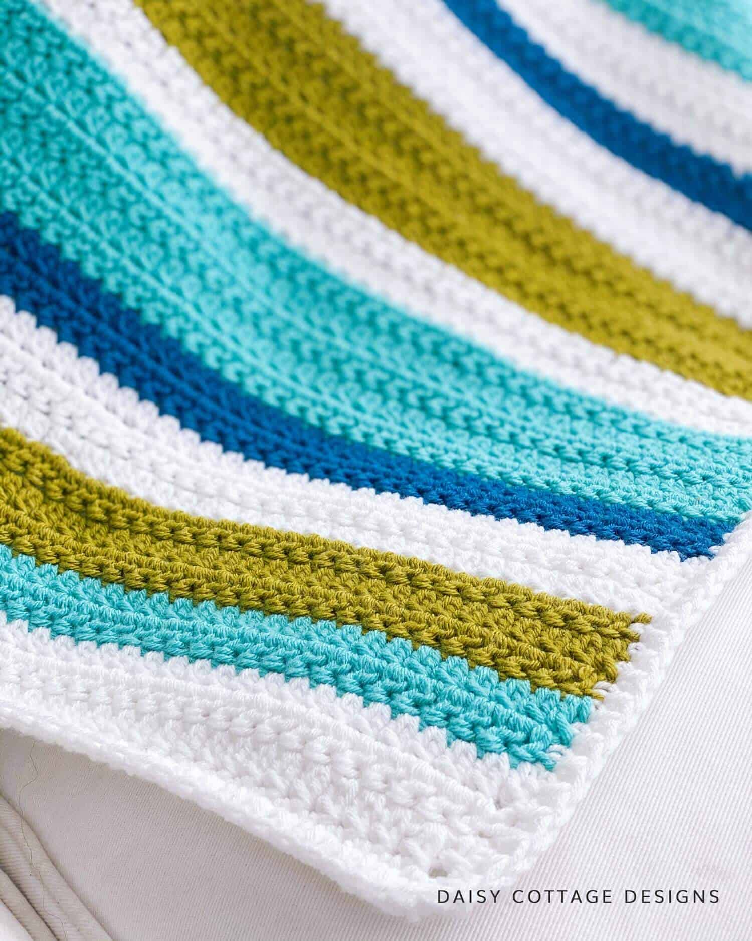 Textured Crochet Stitch Blanket: The Oceanside Throw - Daisy
