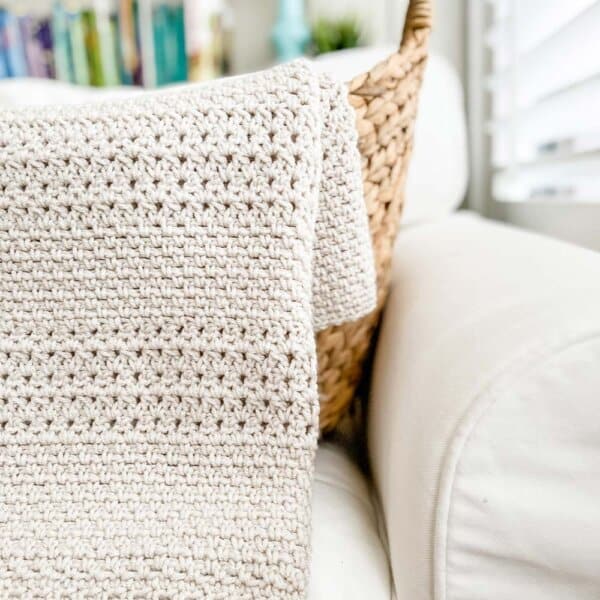Crochet Throw Blanket Pattern: Cobblestone Pathways
