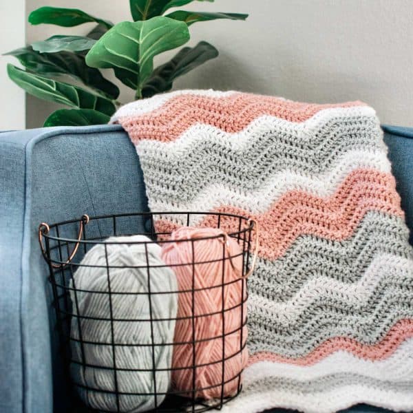 How to Crochet a Ripple Blanket (With Video Tutorial)