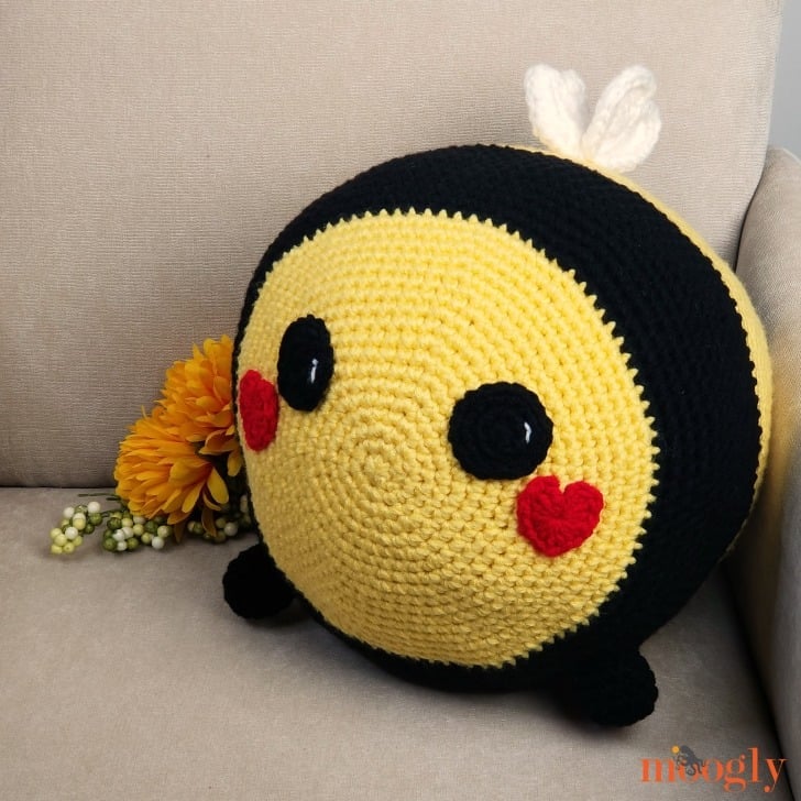 Large Crochet Bee 