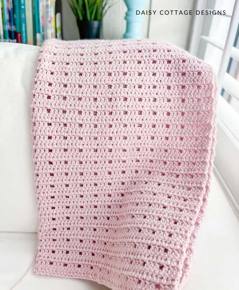 9 Easy Crochet Blanket Patterns (Perfect for Beginners!)