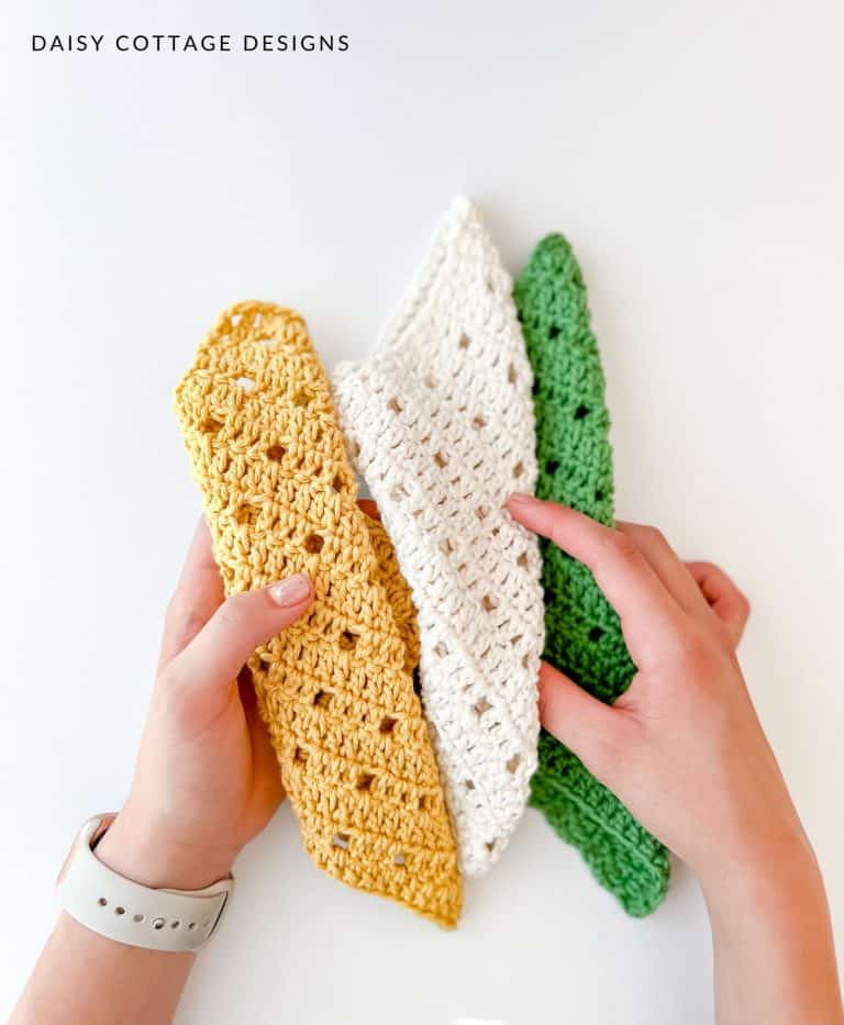 9 Easy Crochet Dishcloth Patterns (Beginner Friendly) Daisy Cottage