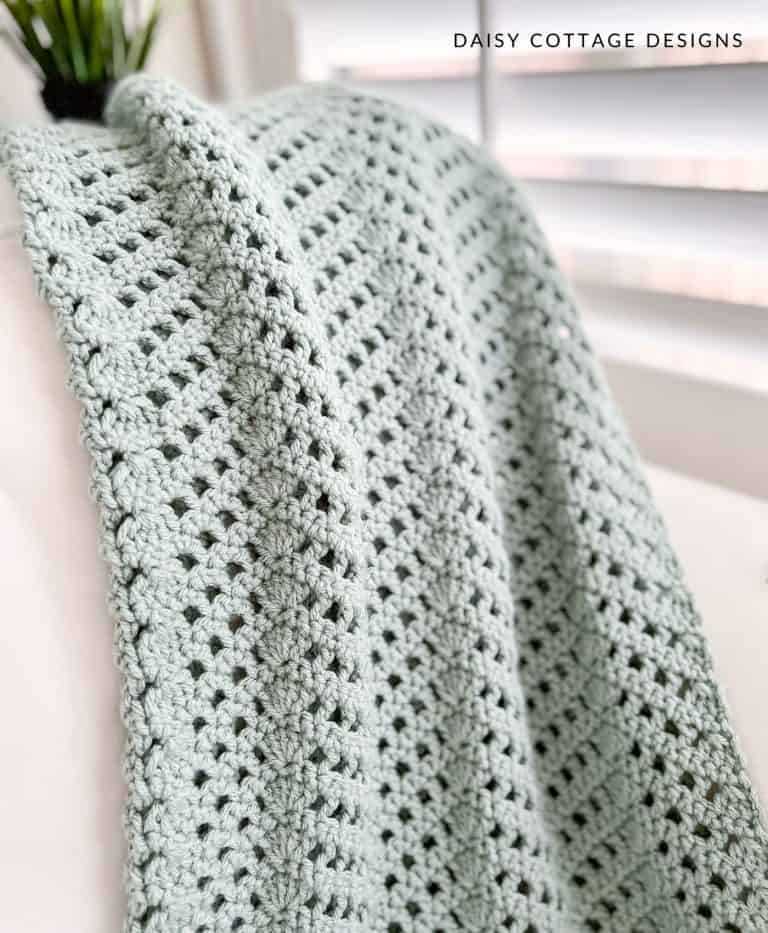 Heirloom Baby Blanket Crochet Pattern - Daisy Cottage Designs