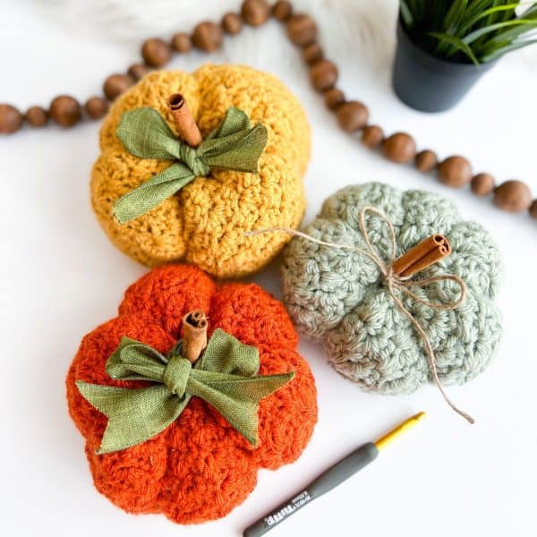 Crochet Pumpkin Pattern (Easy to Make!)