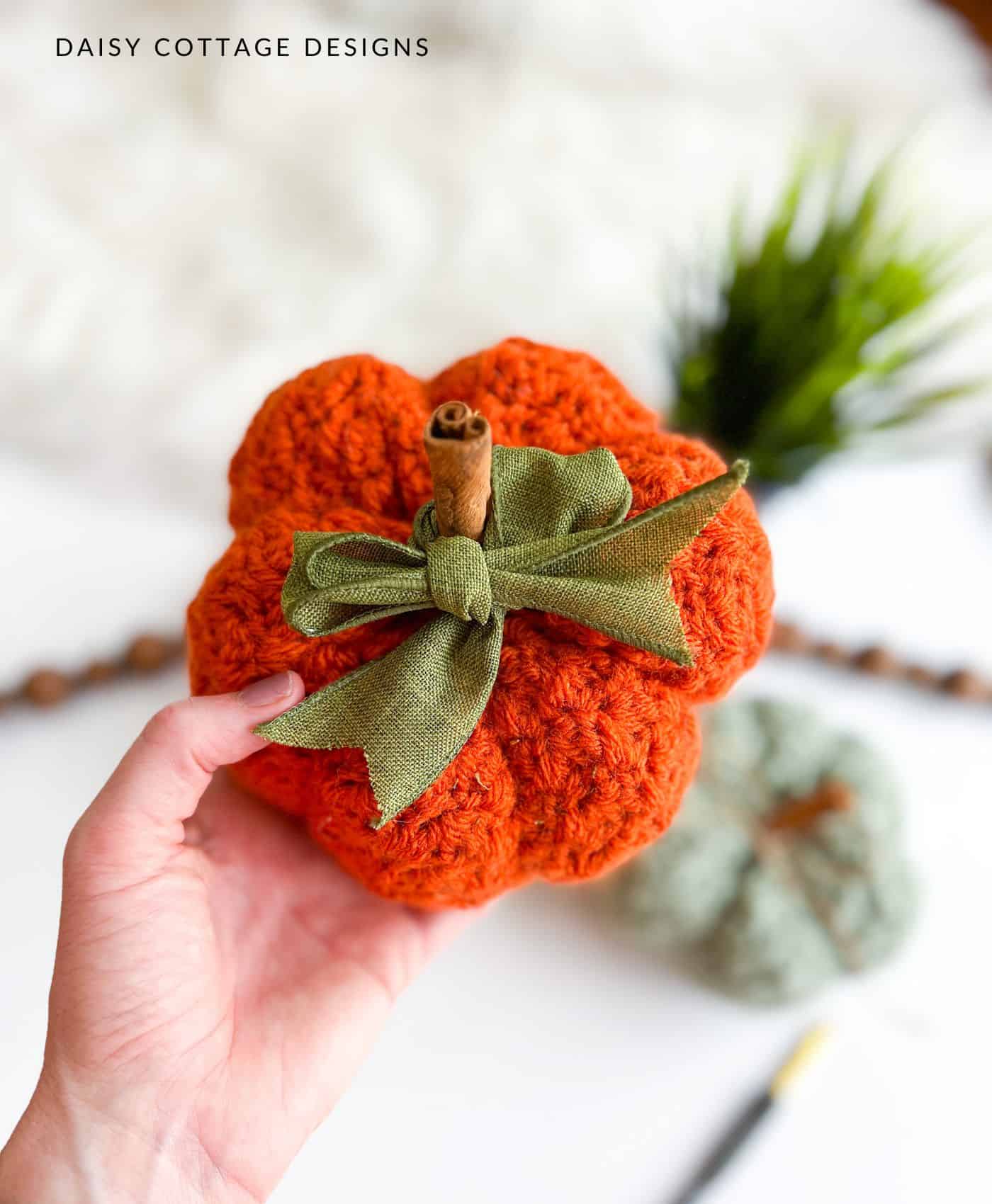 Dainty Daisy Pumpkin Yardage | SKU# C665-PUMPKIN