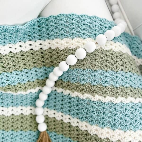 Easy Lap Blanket Crochet Pattern – Great for Beginners